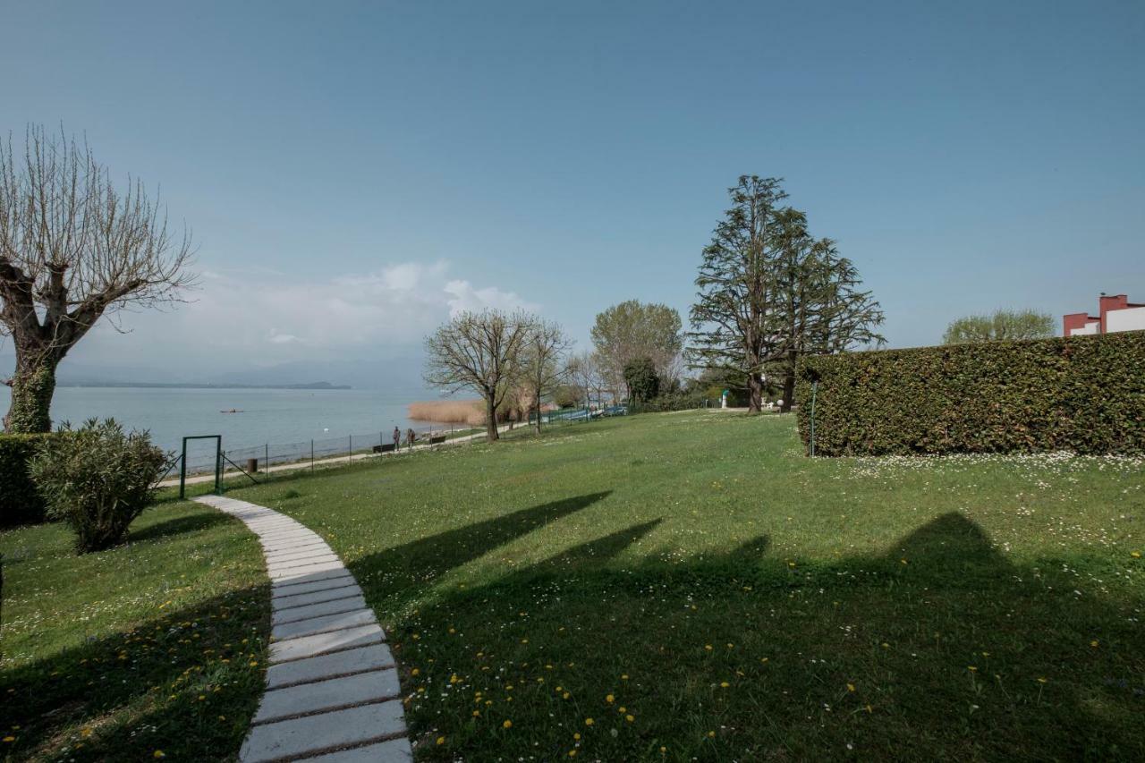 Residence Holiday Sirmione B8 エクステリア 写真