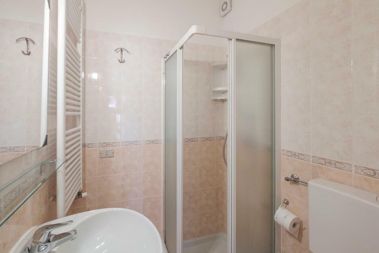 Residence Holiday Sirmione B8 エクステリア 写真